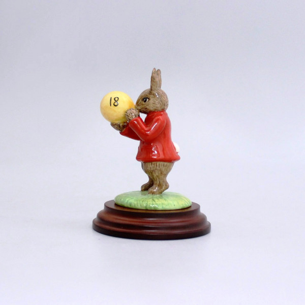 Статуэтка 18-ти летие Royal Doulton