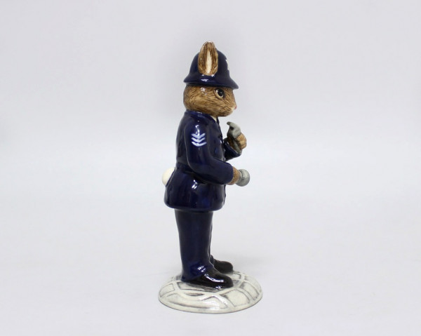 Статуэтка Полицейский Royal Doulton Special Platinum Colourway Edition
