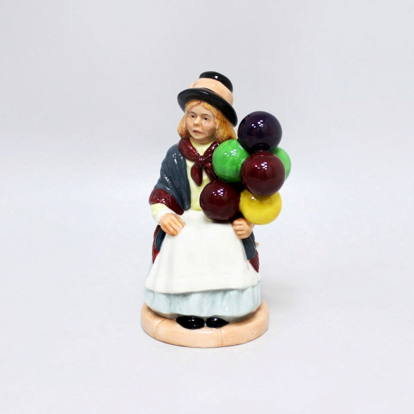 Статуэтка Девочка с шарами Royal Doulton