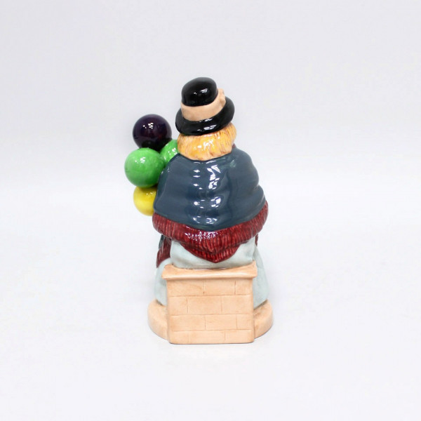 Статуэтка Девочка с шарами Royal Doulton