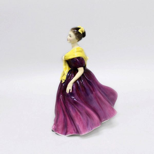 Статуэтка Адриенна Royal Doulton