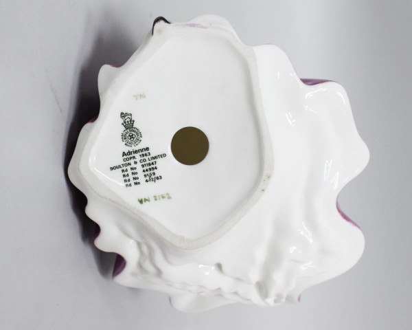 Статуэтка Адриенна Royal Doulton