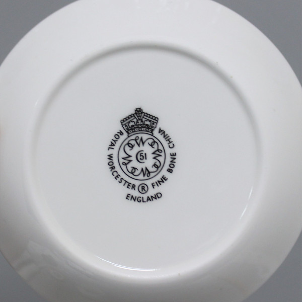 Розетка Royal Worcester