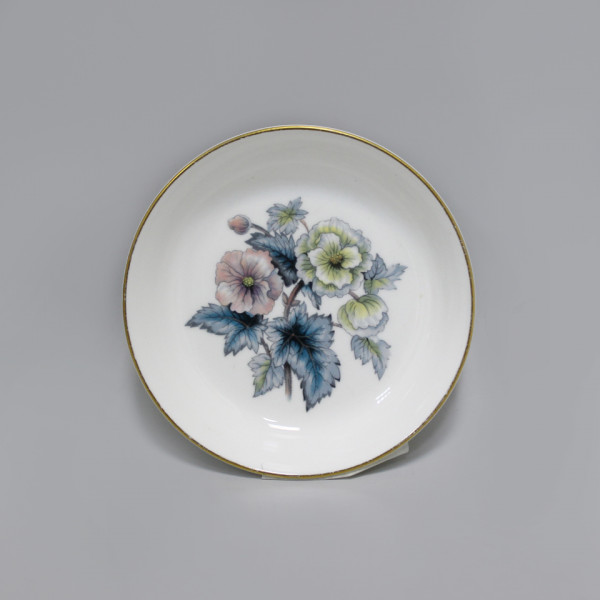 Розетка Royal Worcester синие цветы
