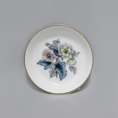 Розетка Royal Worcester синие цветы