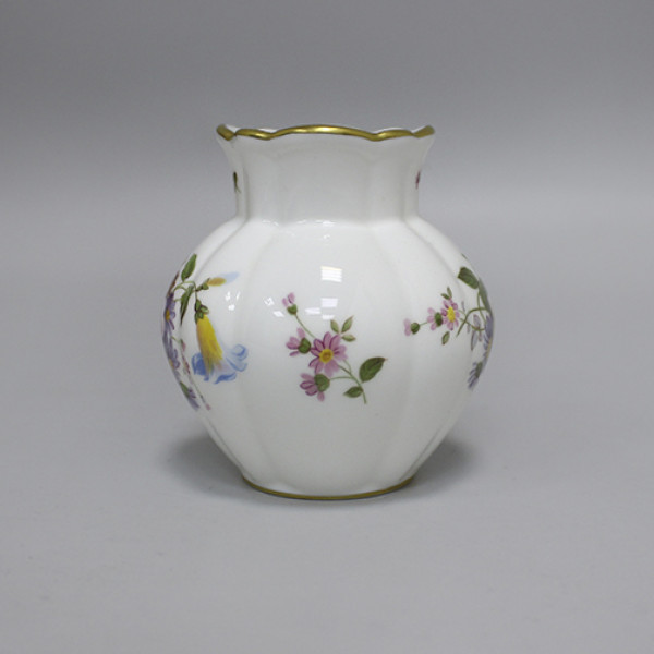 Ваза Royal Crown Derby Posies