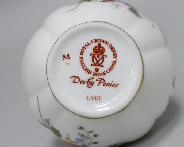 Ваза Royal Crown Derby Posies