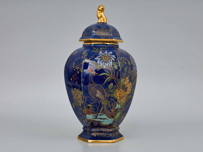 Ваза с крышкой Carlton Ware