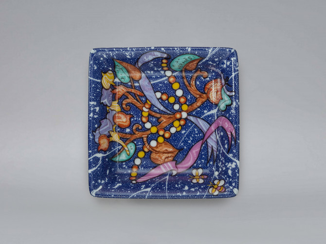Розетка Hermes Marqueterie de Pierres d'Orient et d'Occident