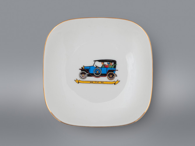 Розетка "1919 - fiat 501" Richard Ginori