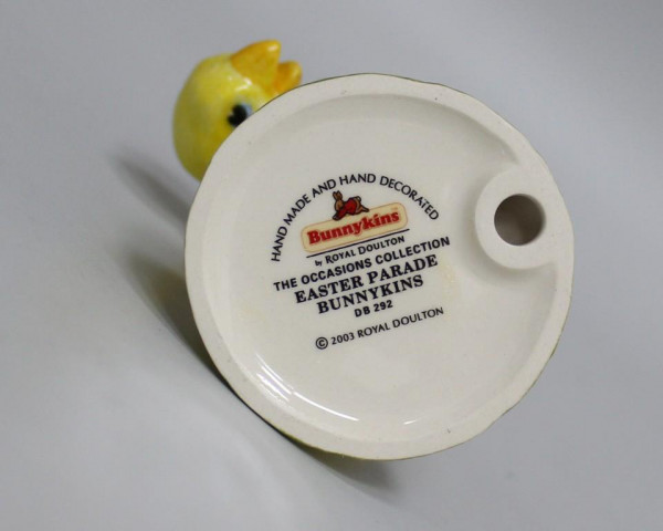 Статуэтка  Пасхальный парад Royal Doulton