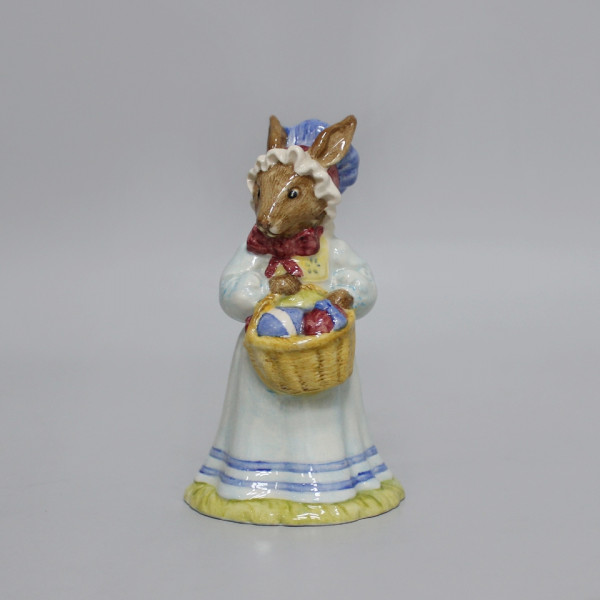 Статуэтка  Миссис Кролик  Пасхальный парад Royal Doulton